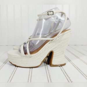 MARC FISHER "Fetch" Platform Heels Sandals - White
